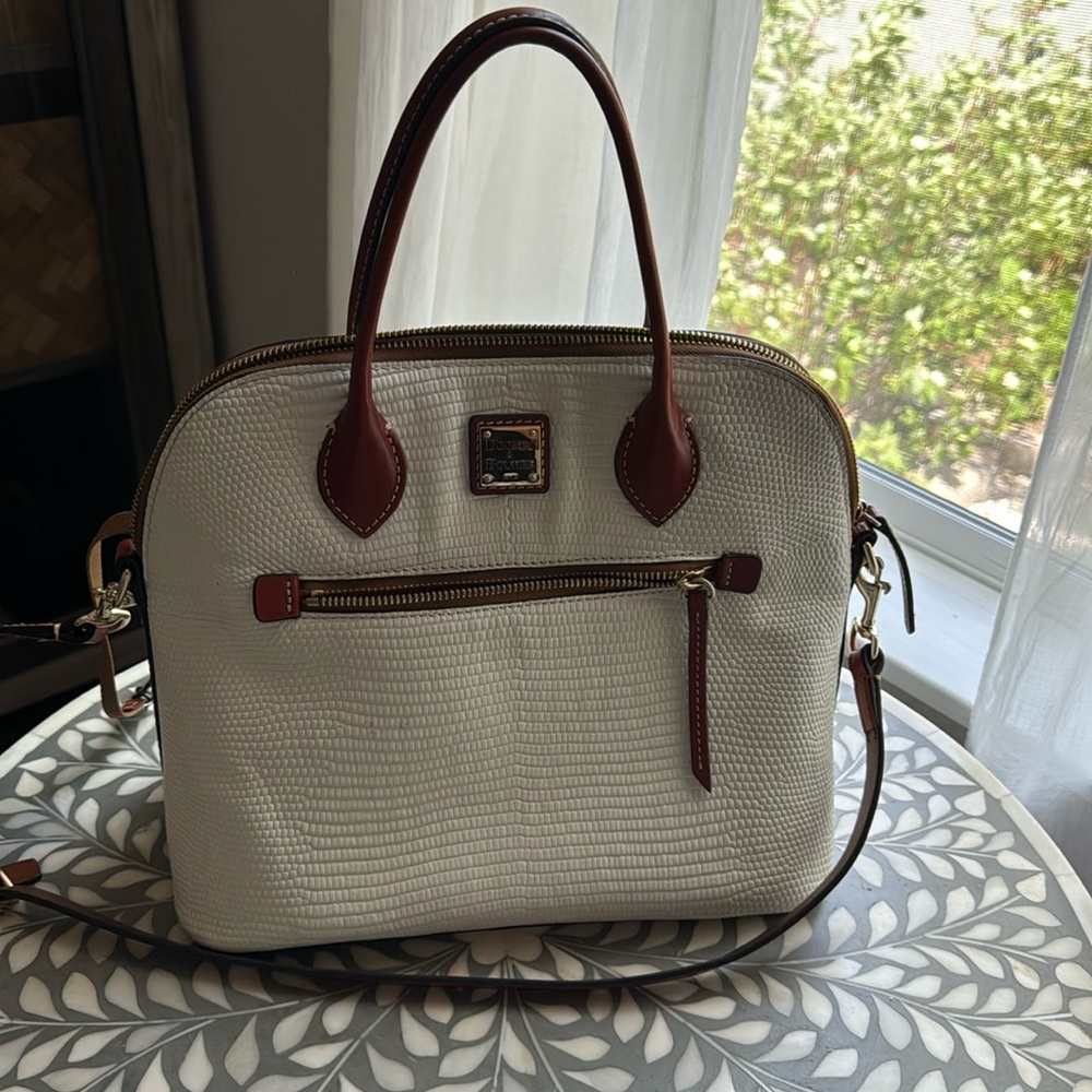 Dooney & Bourke